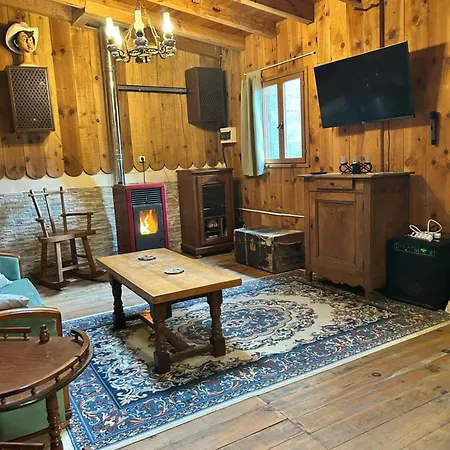 Le Saloon
