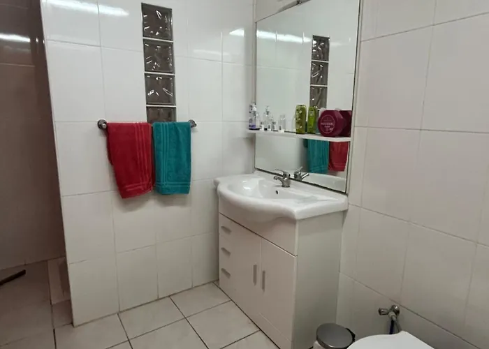 Le Saloon Apartamento Aire-sur-lʼAdour